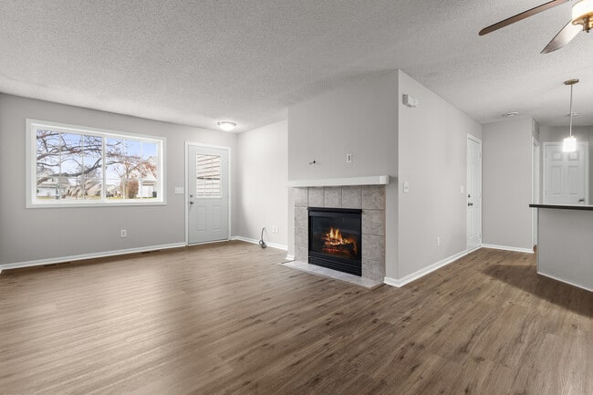 17303 Wilderness Cir SE, Prior Lake, MN 55372 - photo 4