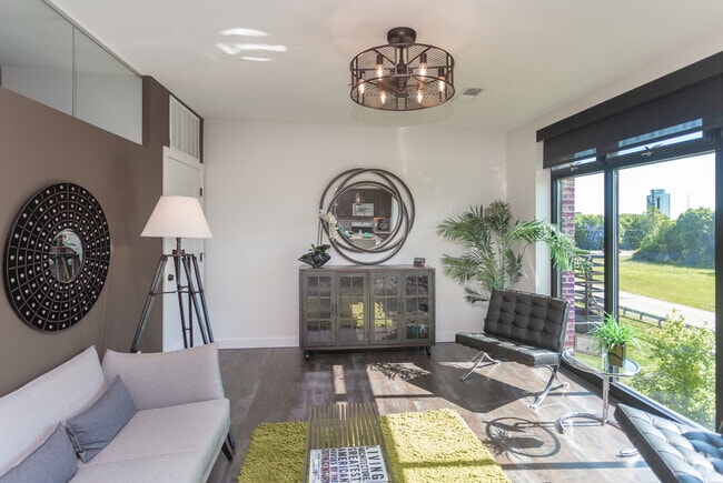 Ironworks at Keystone, Indianapolis, IN 46240 - photo 3