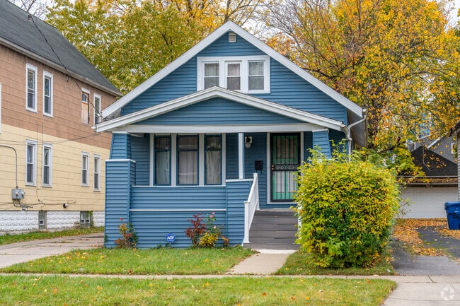 Grider offers a blend of historic residences with charming details and more contemporary homes.