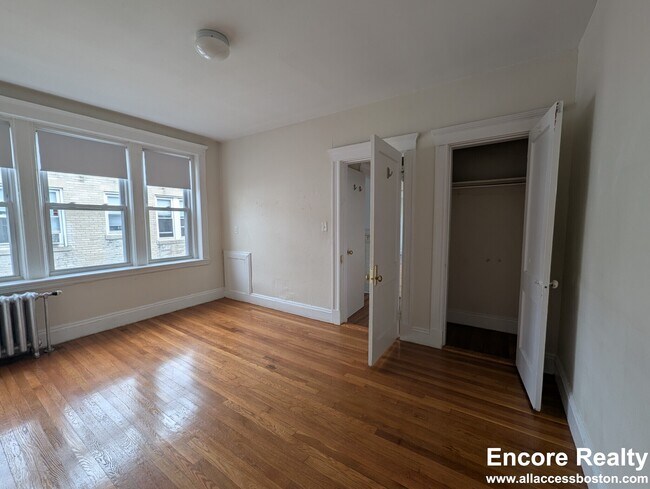 1171 Boylston St unit 44, Boston, MA 02215 - photo 6