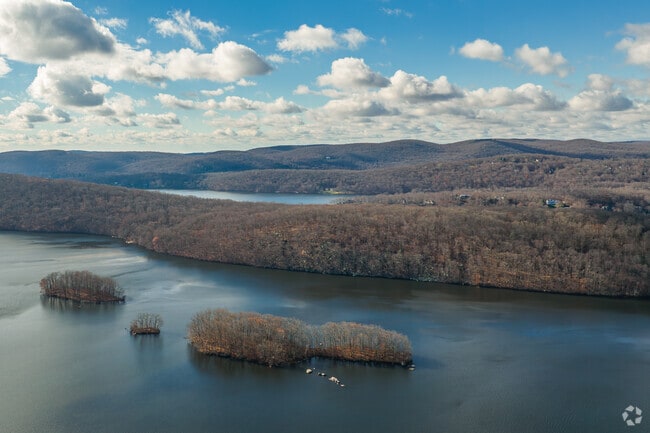 Gather for great community events and fourth of July fireworks at Candlewood Lake.