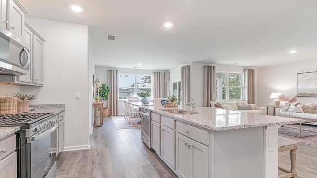 4048 Elmridge Ct, Conway, SC 29526 - photo 7