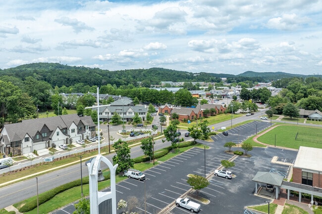 Find beautiful place to worship in Crestline.