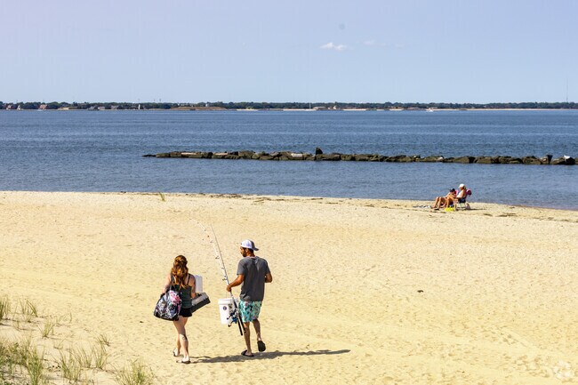 Willoughby has large beaches with public access.