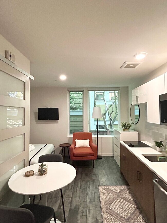 741 Harvard Modern studios with w/d in unit!, Seattle, WA 98102 - photo 4