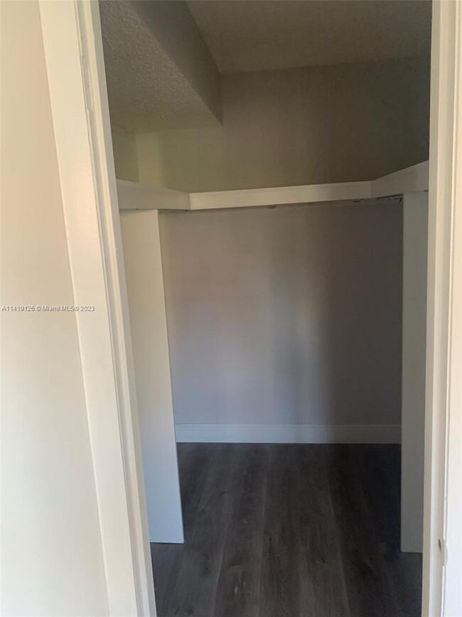 5971 NW 17th Place Unit 109, Sunrise, FL 33313
