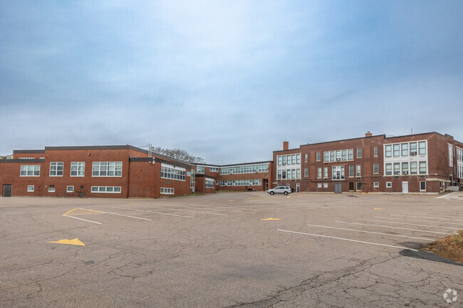 Hollis Elementary School in Braintree has ample parking for its faculty.