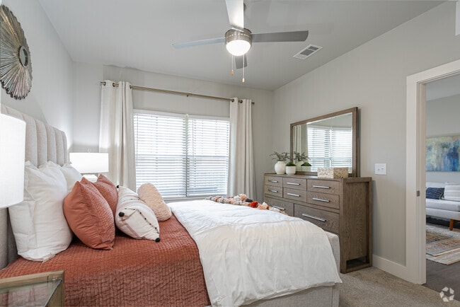 The Mark at Chatham, Savannah, GA 31405 - photo 7