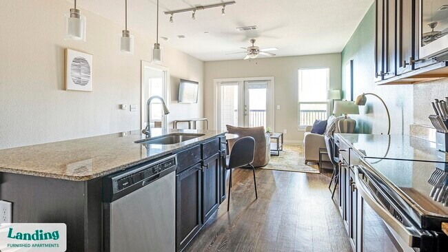 2090 Sundance Pkwy unit 6222, New Braunfels, TX 78130 - photo 6