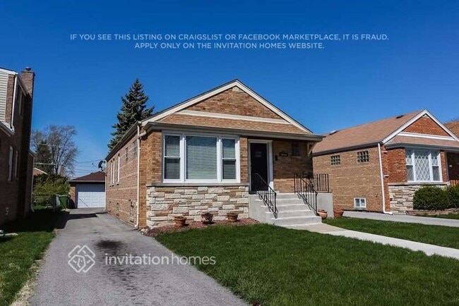 9024 S Albany Ave, Evergreen Park, IL 60805 - photo 2