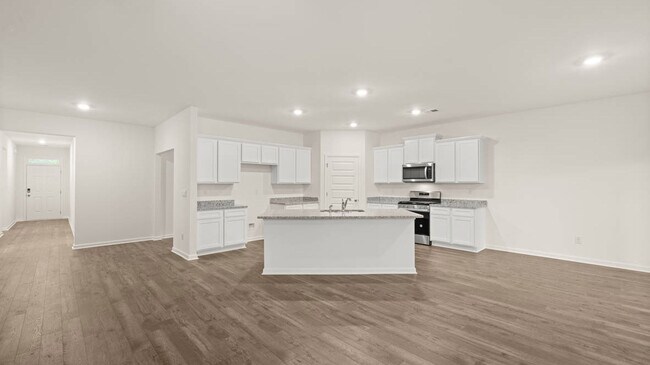 69 Weymouth Dr, Locust Grove, GA 30248 - photo 5