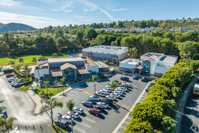 Aliso Viejo Christian School teaches students from 2nd to 8th grade.
