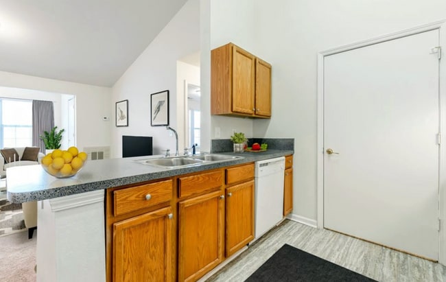 Liberty Commons Apartments – Where Comfort Meets Convenience, and Adventure is Just Outside Your ..., Columbus, GA 31903 - photo 2