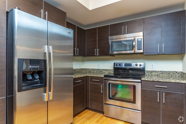 Villa Majorca, Coral Gables, FL 33134 - photo 2