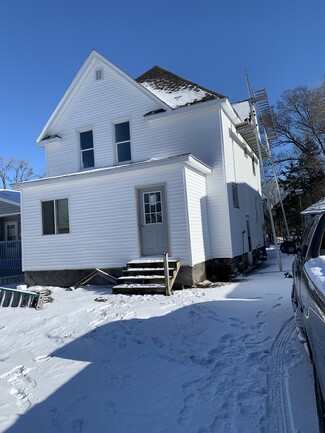 430 Florence St, Waterloo, IA 50703