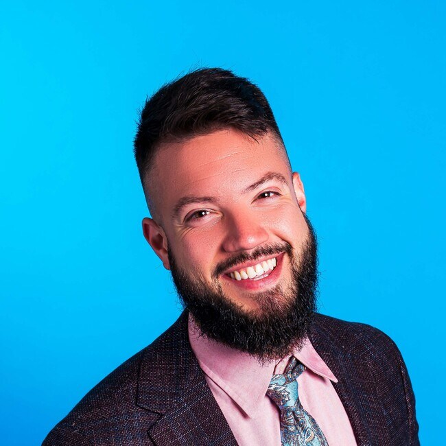 Agent Photo