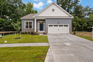 2492 Main, Hurricane, WV 25526