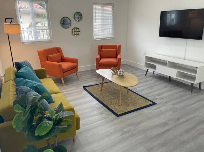 2802 SW 21st St unit ID1056552P, Miami, FL 33145 - photo 2