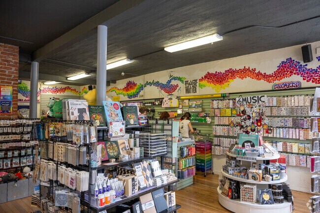 College offers wonderful arts and craft store in the Vernon neighborhood