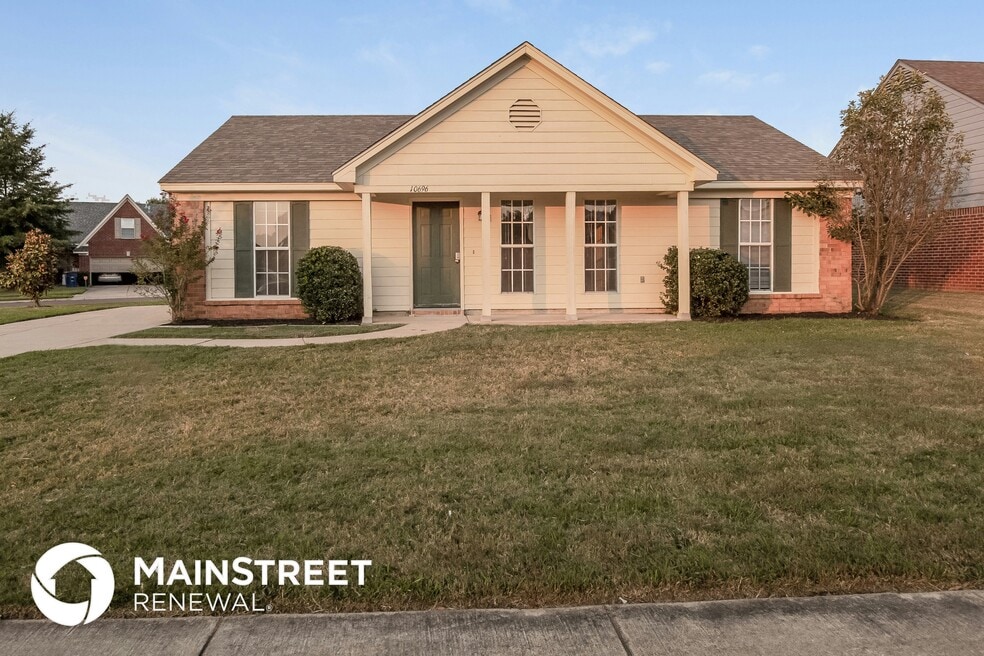 10696 Pecan View Dr, Olive Branch, MS 38654 - photo 1