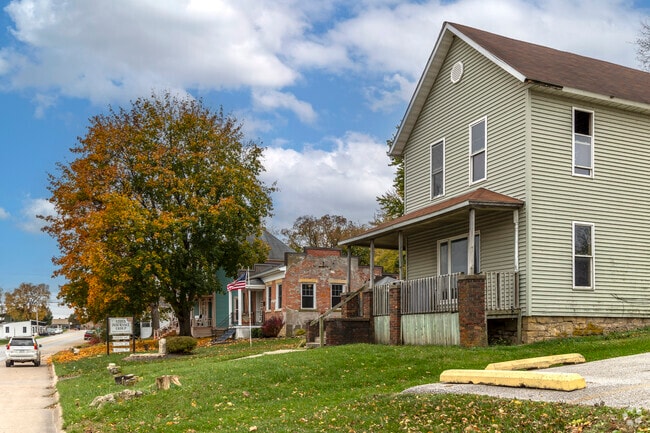 A row of prairie style homes in LeClaire.
