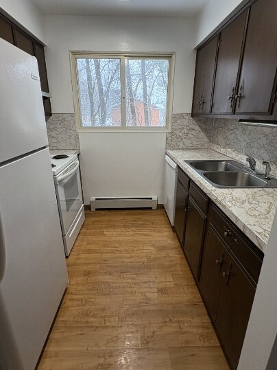 624 Garrison Rd unit A, Battle Creek, MI 49017 - photo 2