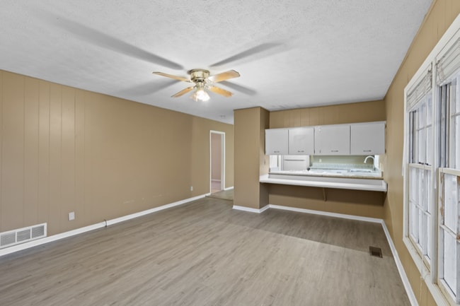 311 Hillcrest Ct, Opelika, AL 36801 - photo 7