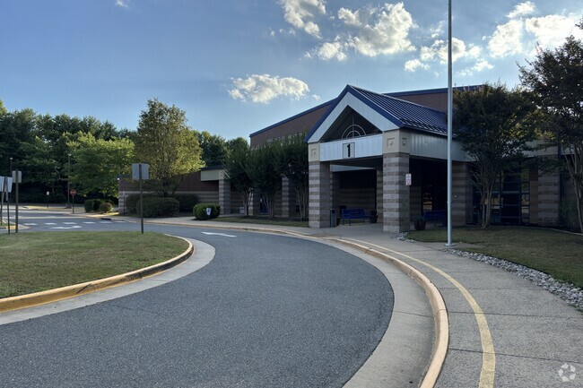 Ashland Elementary School serves the community of Manassas.