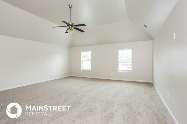 12185 Centerra Dr, Hampton, GA 30228 - photo 4