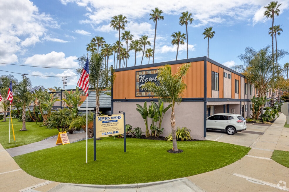 Newton Towers, Torrance, CA 90505 - photo 1