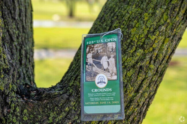 The 2003 U S Open was held at the Olympia Fields Country Club Golf Course in Olympia Fields, IL.