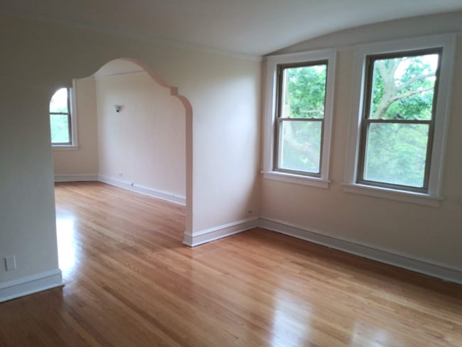 3306 W Hollywood Ave unit 1, Chicago, IL 60659 - photo 4