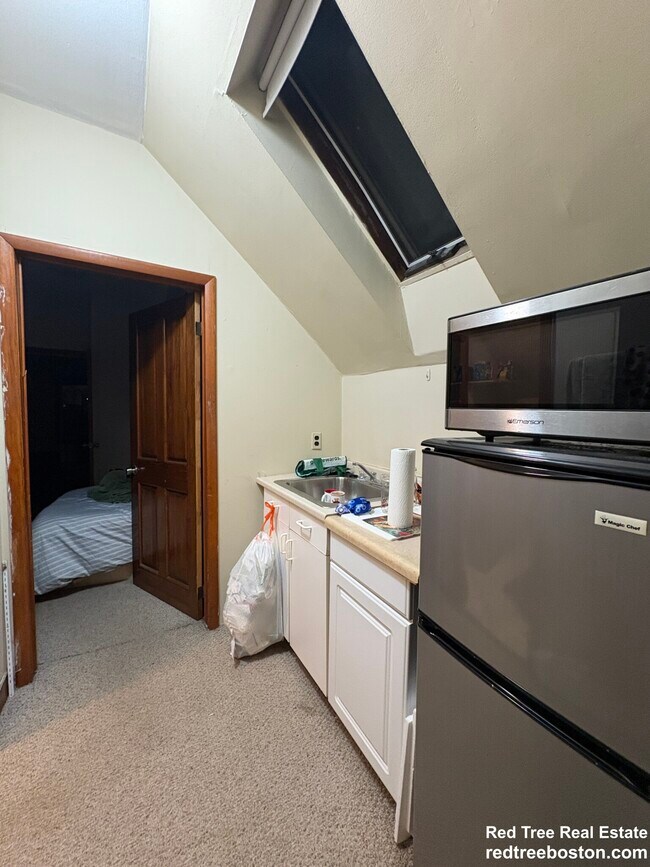 72 Hillside St unit 3, Roxbury Crossing, MA 02120 - photo 4