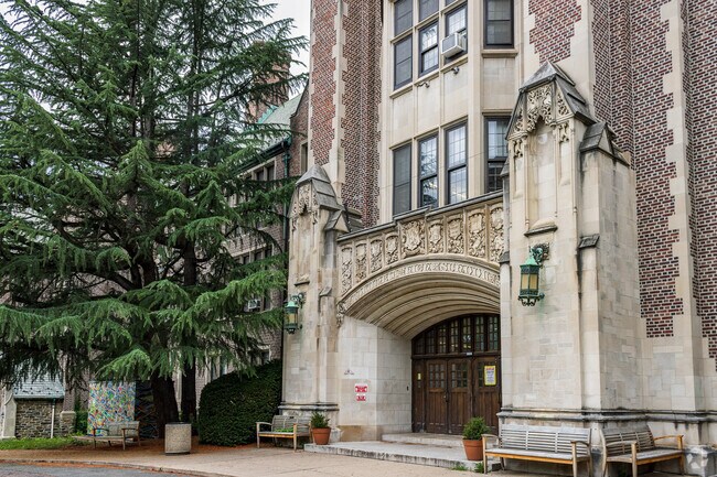 Columbia Senior High School provides private education in the neighborhood of 
South Orange