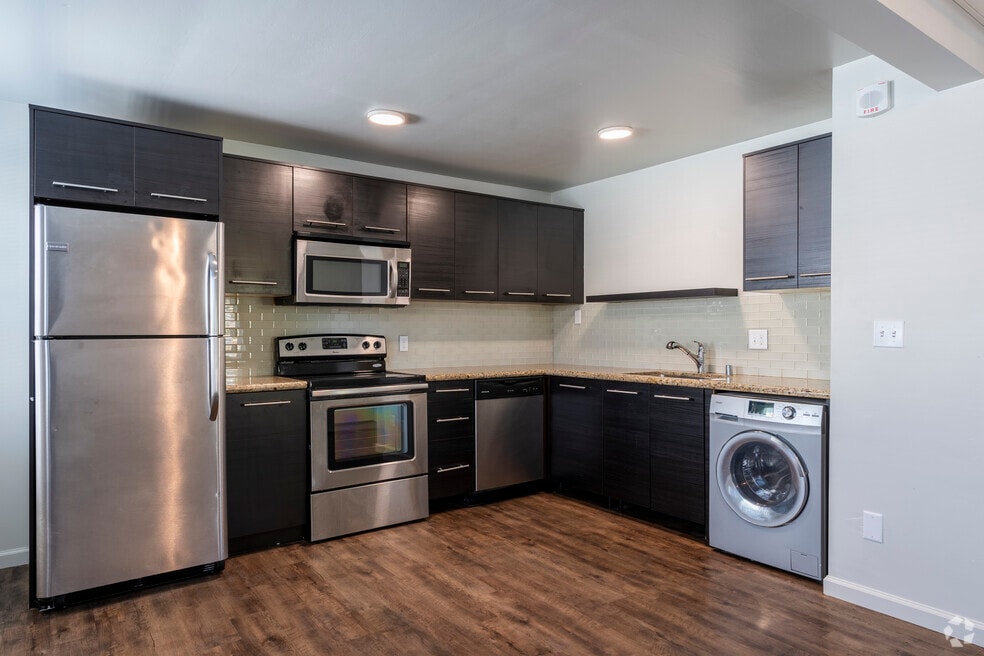 907 Flats, Carson City, NV 89701 - photo 1