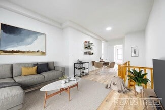 273 Cornelia St, Brooklyn, NY 11221