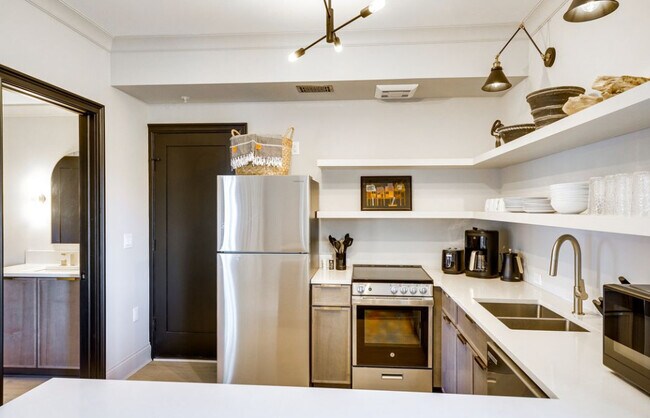 411 S Rath Ave unit 2, Ludington, MI 49431 - photo 5