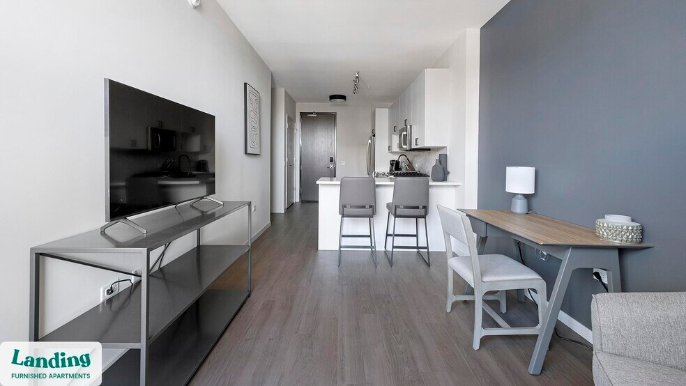 2480-2522 N Milwaukee Ave unit 323.1403910, Chicago, IL 60647 - photo 1