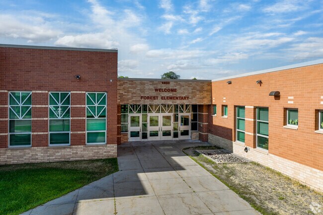 Forest Elementary School enrolls over 450 students in preschool and grades K-5.