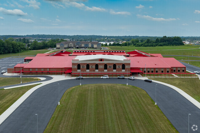 Daviess County Middle School has students in grades 6-8th grade.