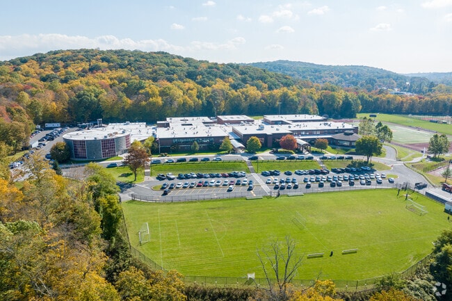 Briarcliff High School is surrounded by trees and greenery in Briarcliff Manor.