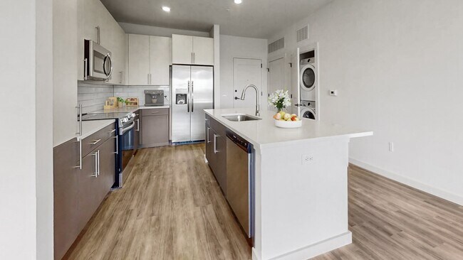 Vista at Summit - Now Leasing!, Rogers, AR 72758 - photo 2