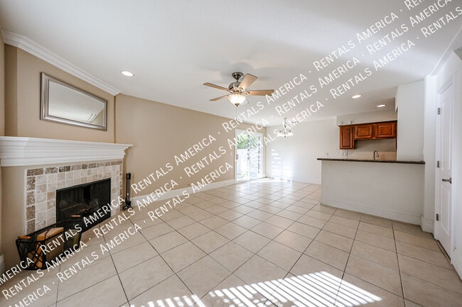 8825 S 48th St, Phoenix, AZ 85044 - photo 5