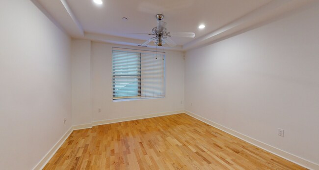 150 Saint Paul St unit 202, Brookline, MA 02446 - photo 5