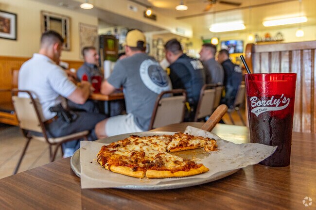 Bordenaro's Pizza and Pasta is a Watrous South staple.