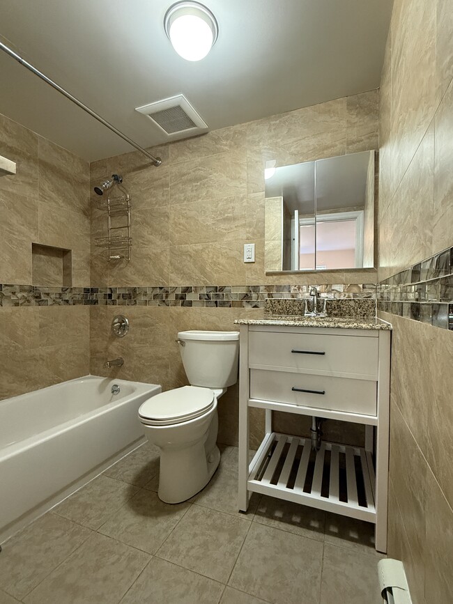 en-suite bathroom for primary bedroom