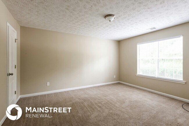 10576 Day Lily Dr, Hampton, GA 30228 - photo 7