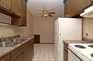 200-218 W 62nd St, Minneapolis, MN 55419