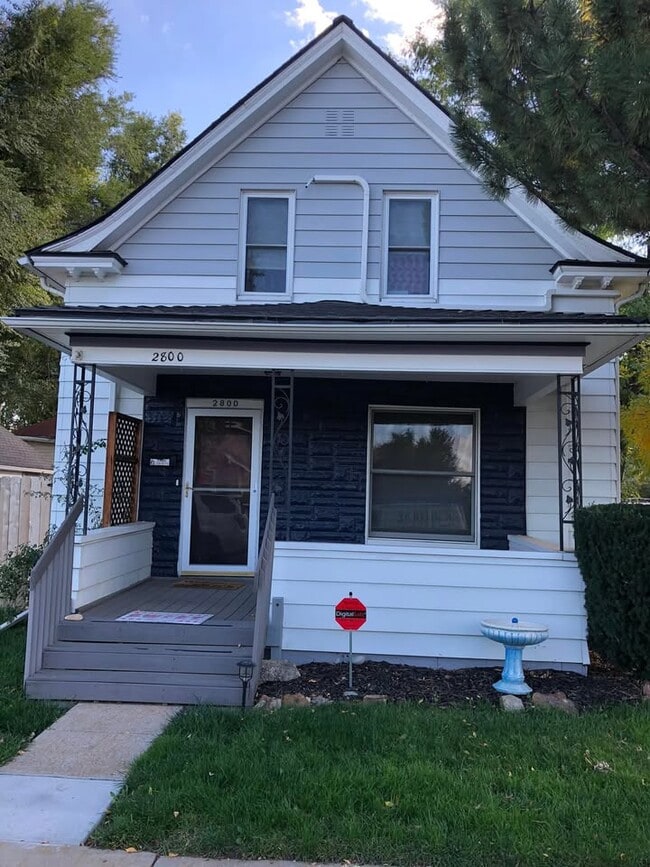 2800 S Acoma St, Englewood, CO 80110