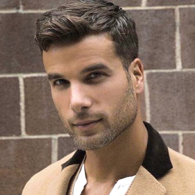 Agent Photo